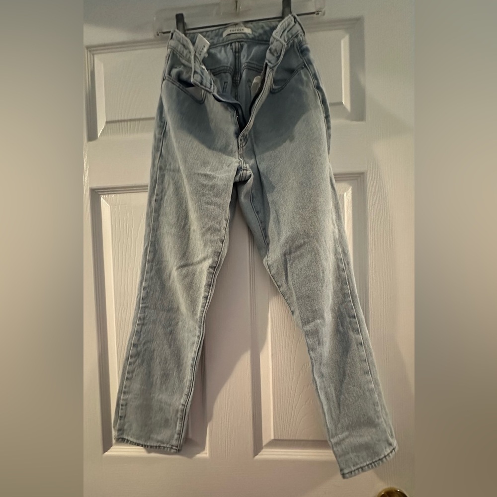 PacSun Girl Mom Jeans
